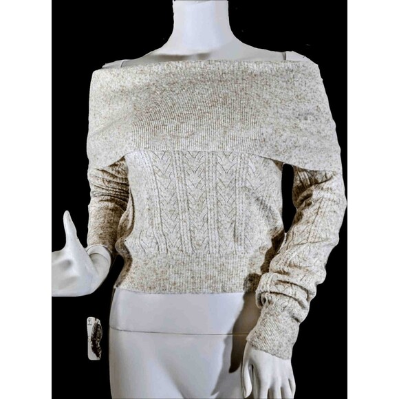 Off-Shoulder Cable Knit Sweater – Size S – Oatmeal Heather – NWT - Picture 3 of 8